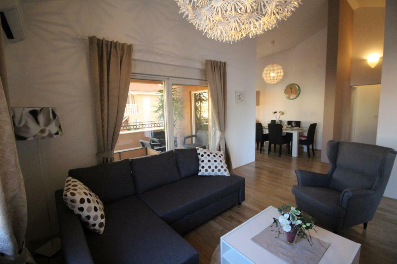 Lux Haus Villa Trogir Bagian luar foto